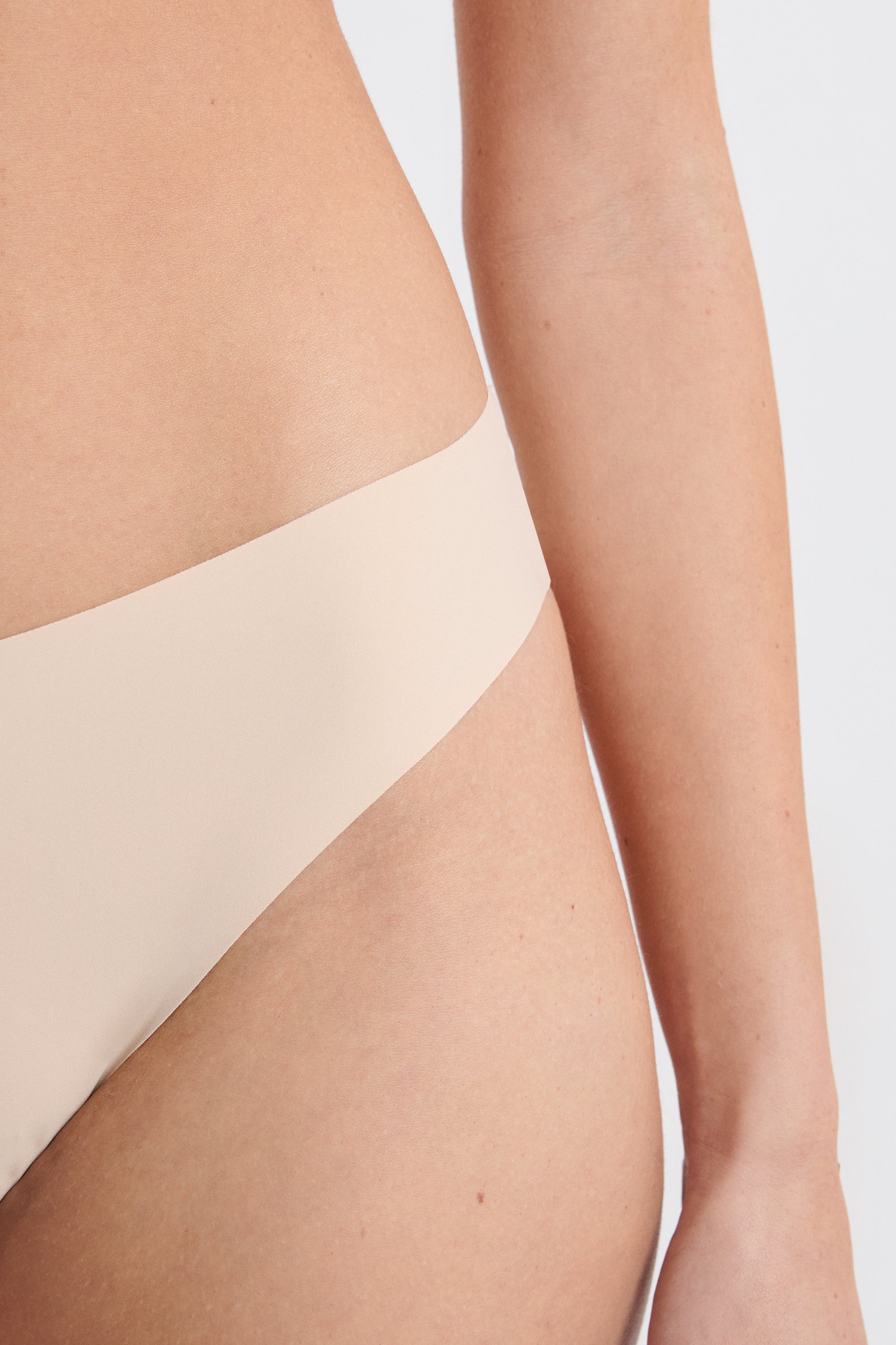 High Leg Tanga In Microfiber