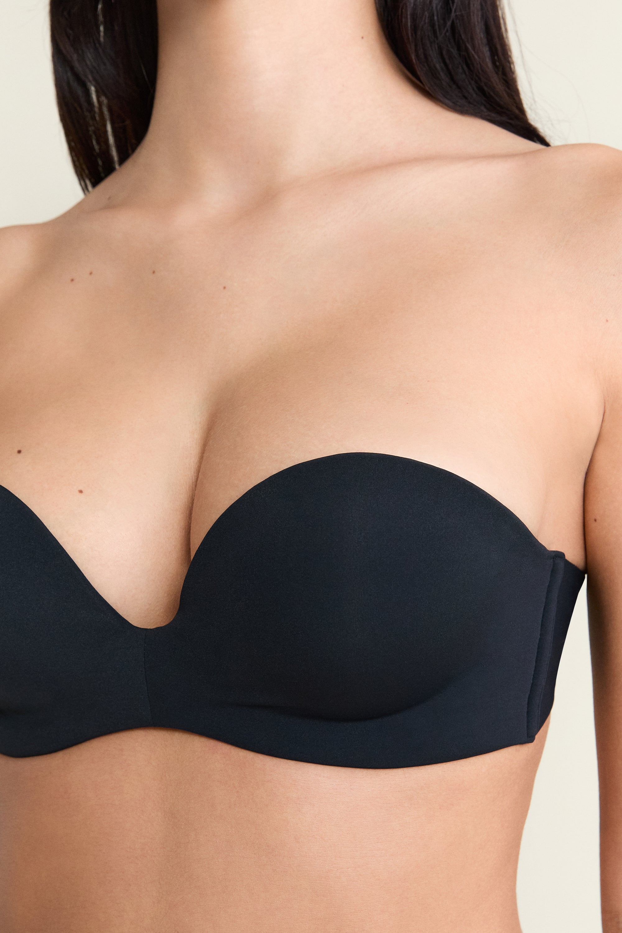 Microfibre Push-Up Strapless Bra With Removable Straps