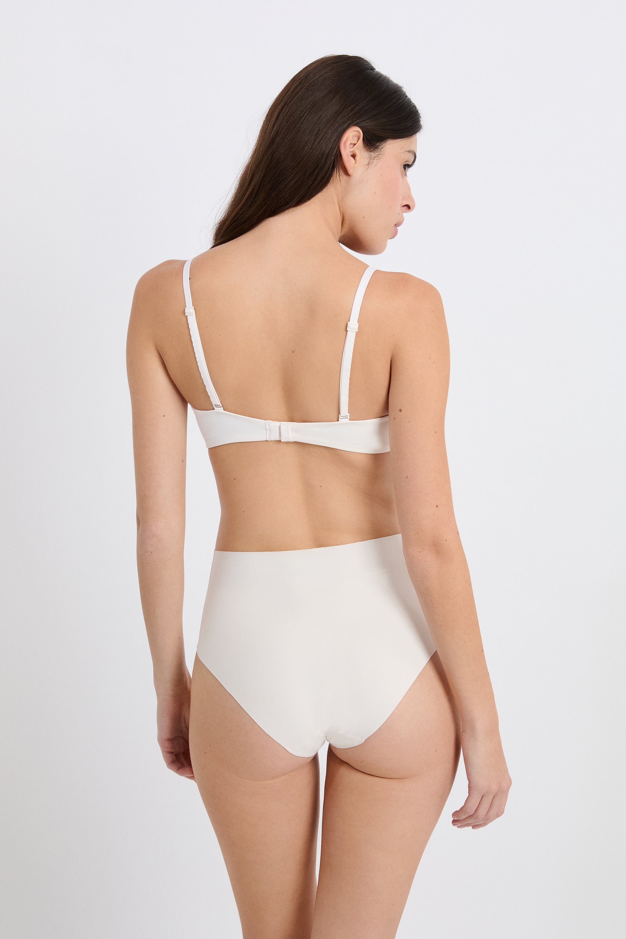 Microfiber Lightly Lined Wireless Bra