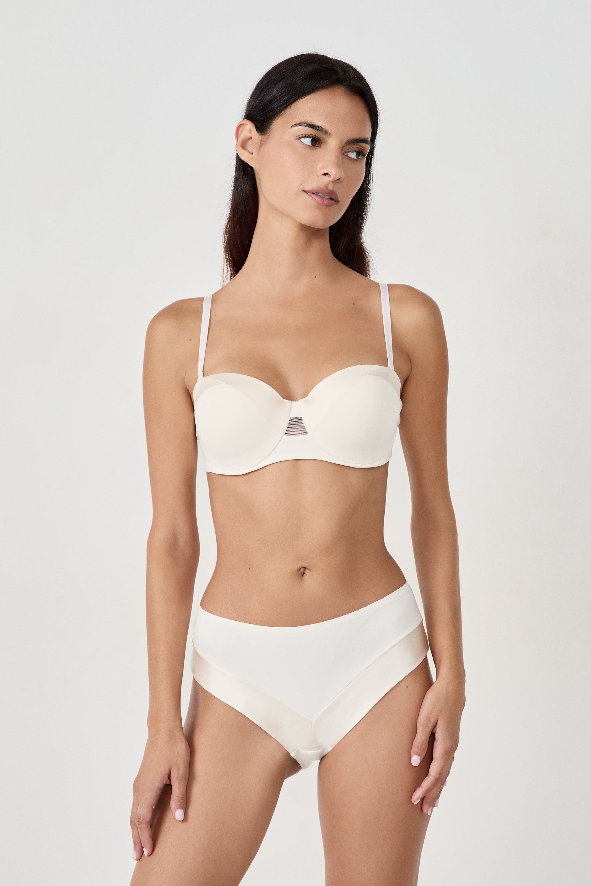 Strapless Lightly Lined Bra With Removable Straps