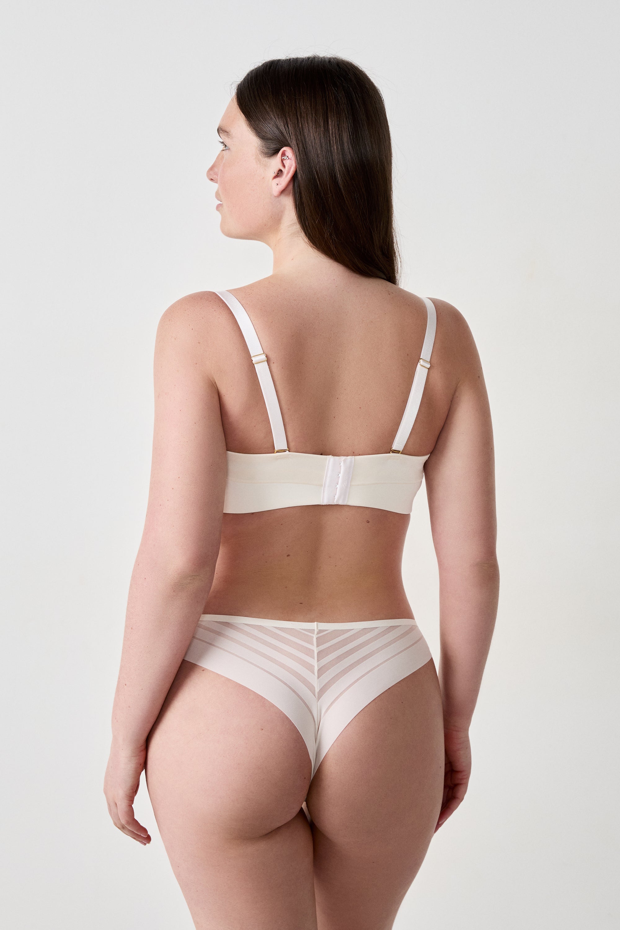 Strapless Lightly Lined Bra With Removable Straps