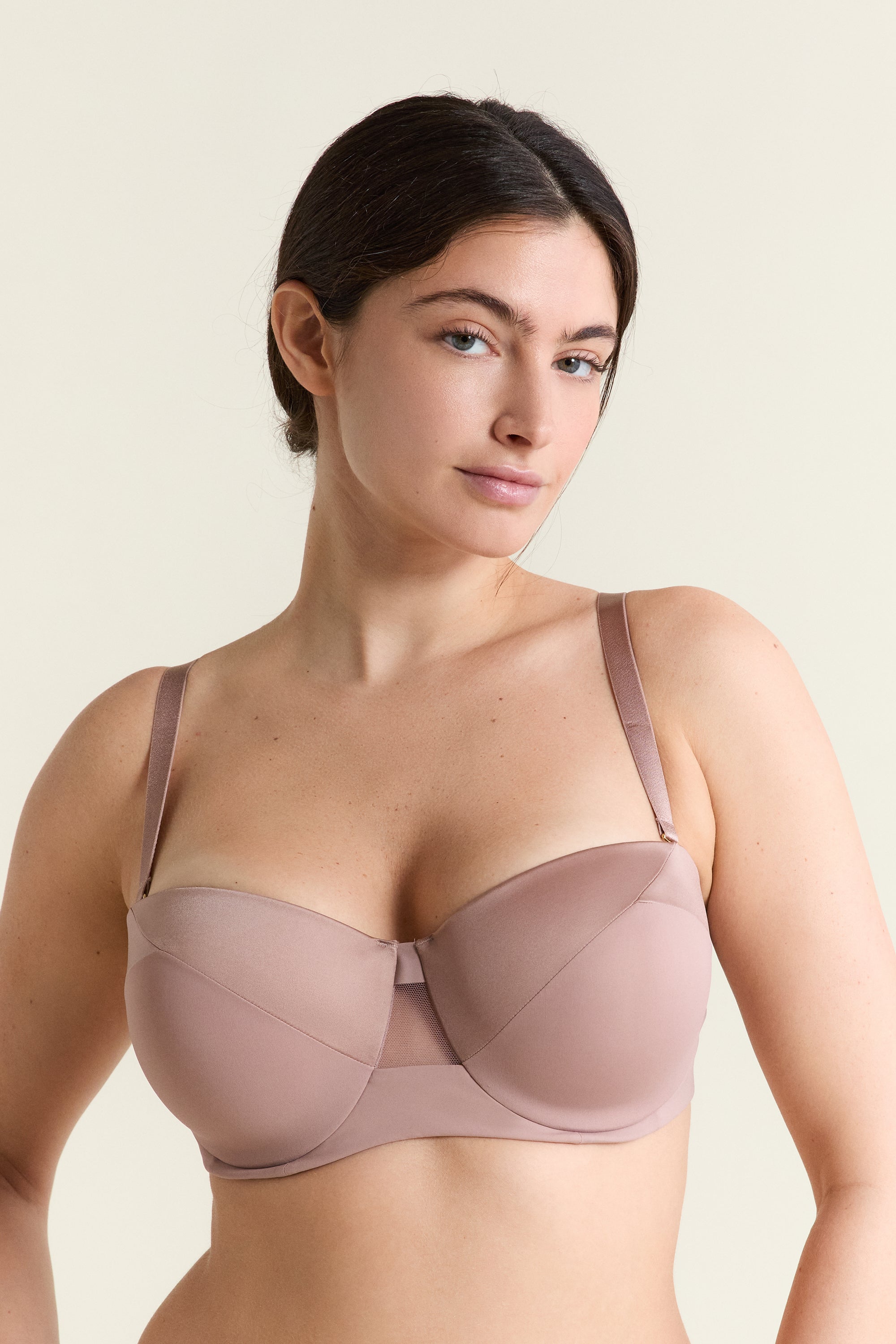 Lightly Lined Strapless Bra
