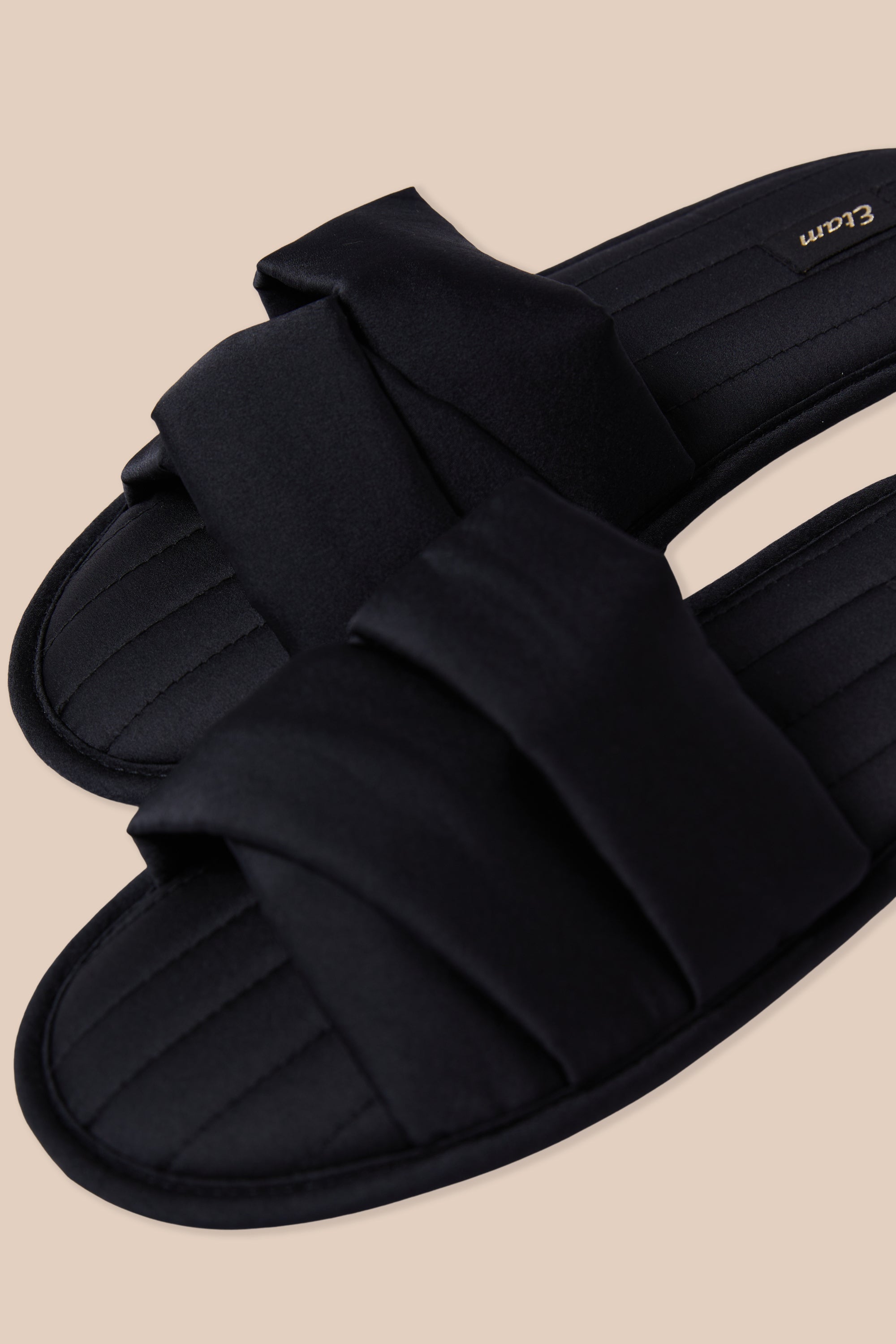 Fur Slippers With Soft Padding