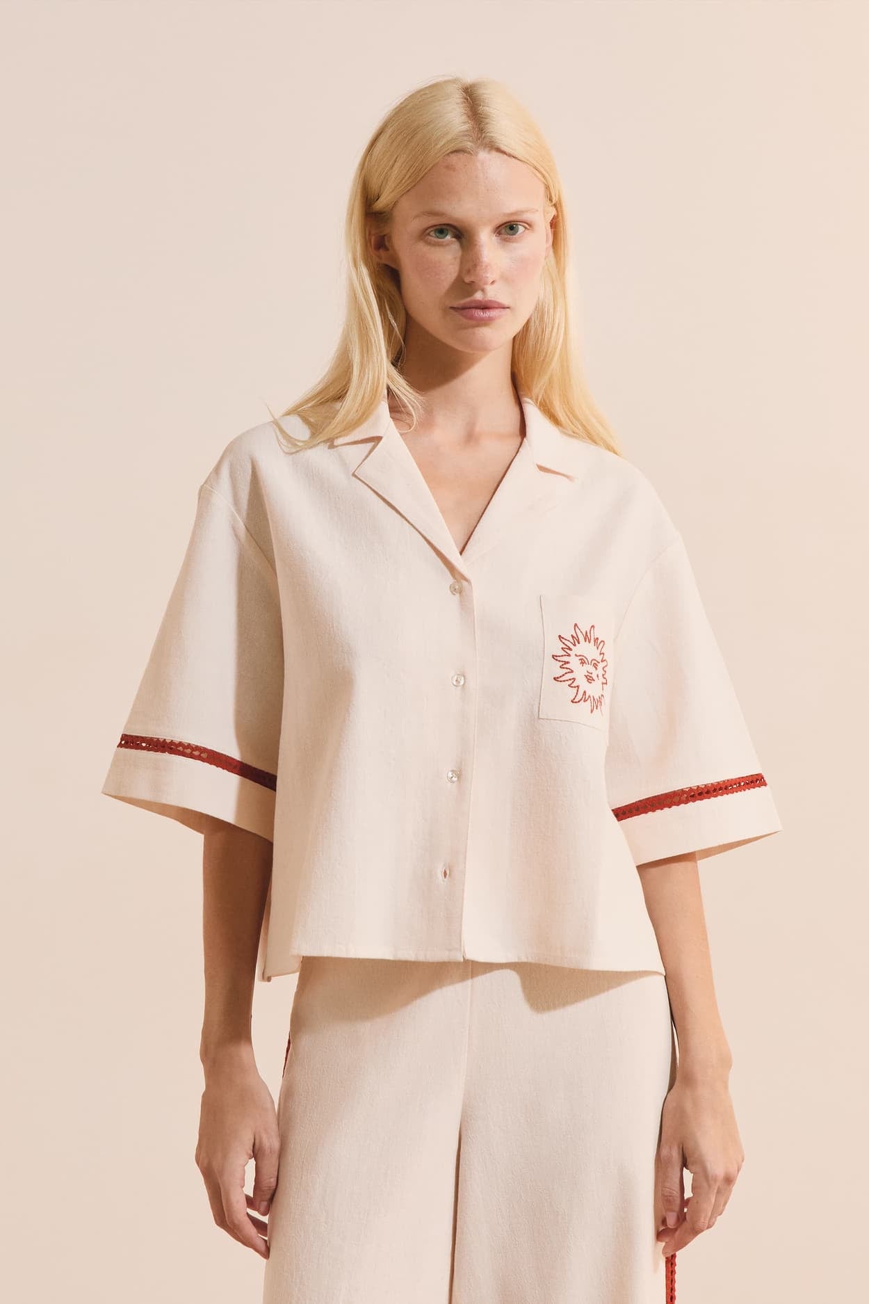 Short-Sleeve Pyjama Shirt With Sun Patterns In Cotton - Lin