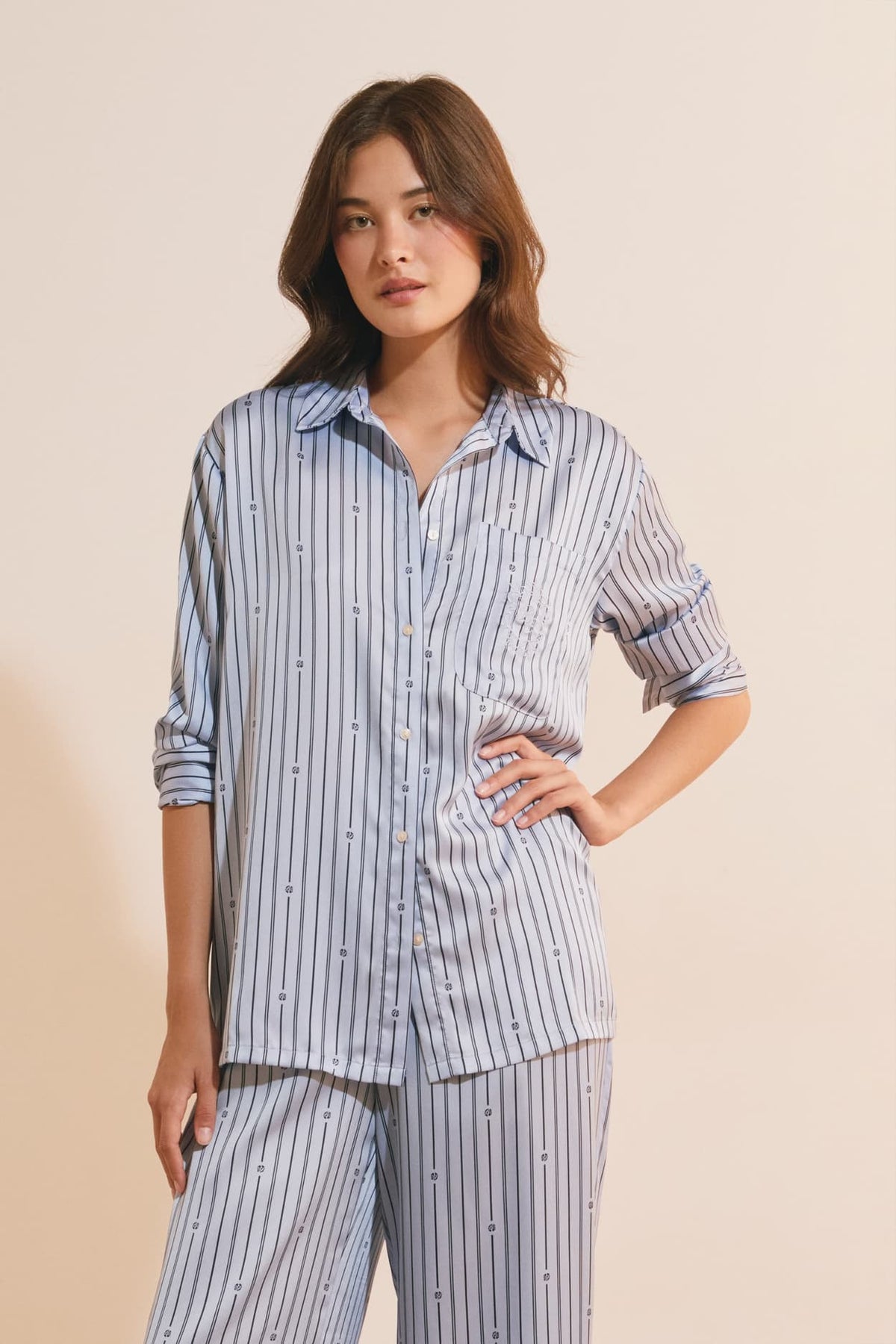 Striped Satin Pajama Shirt in blue, back view - Etam