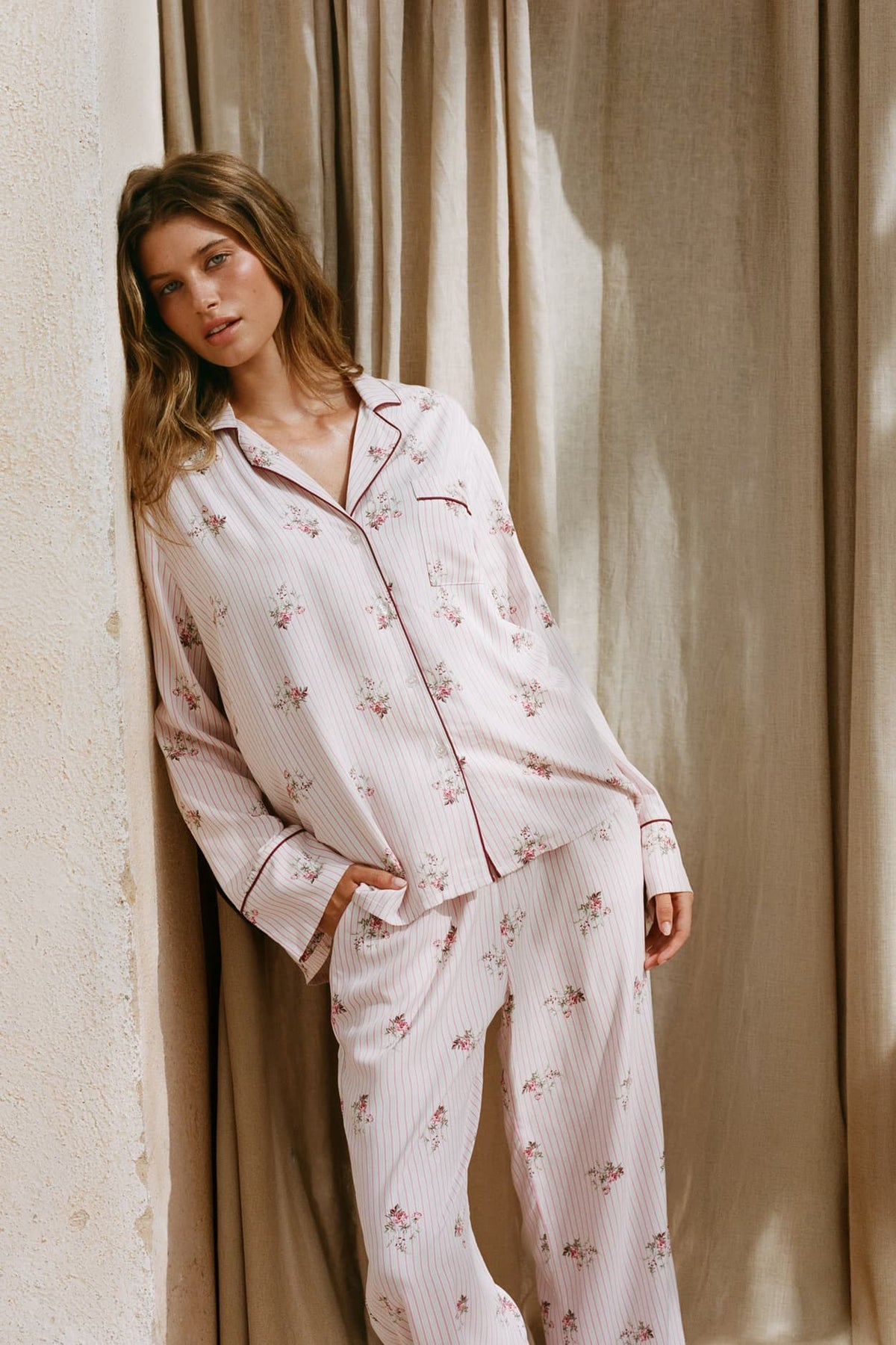 Pantalon de pyjama à motif fleuri in primerose, front view - Etam