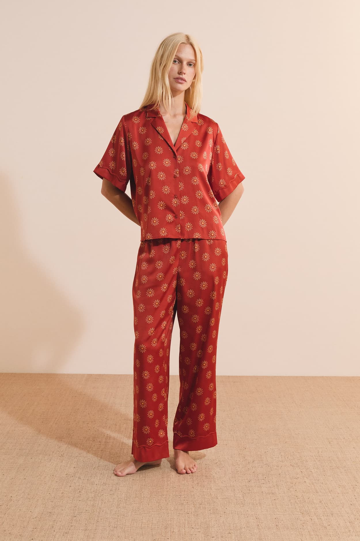 Satin Floral Patterned Pajama Shirt - carmin