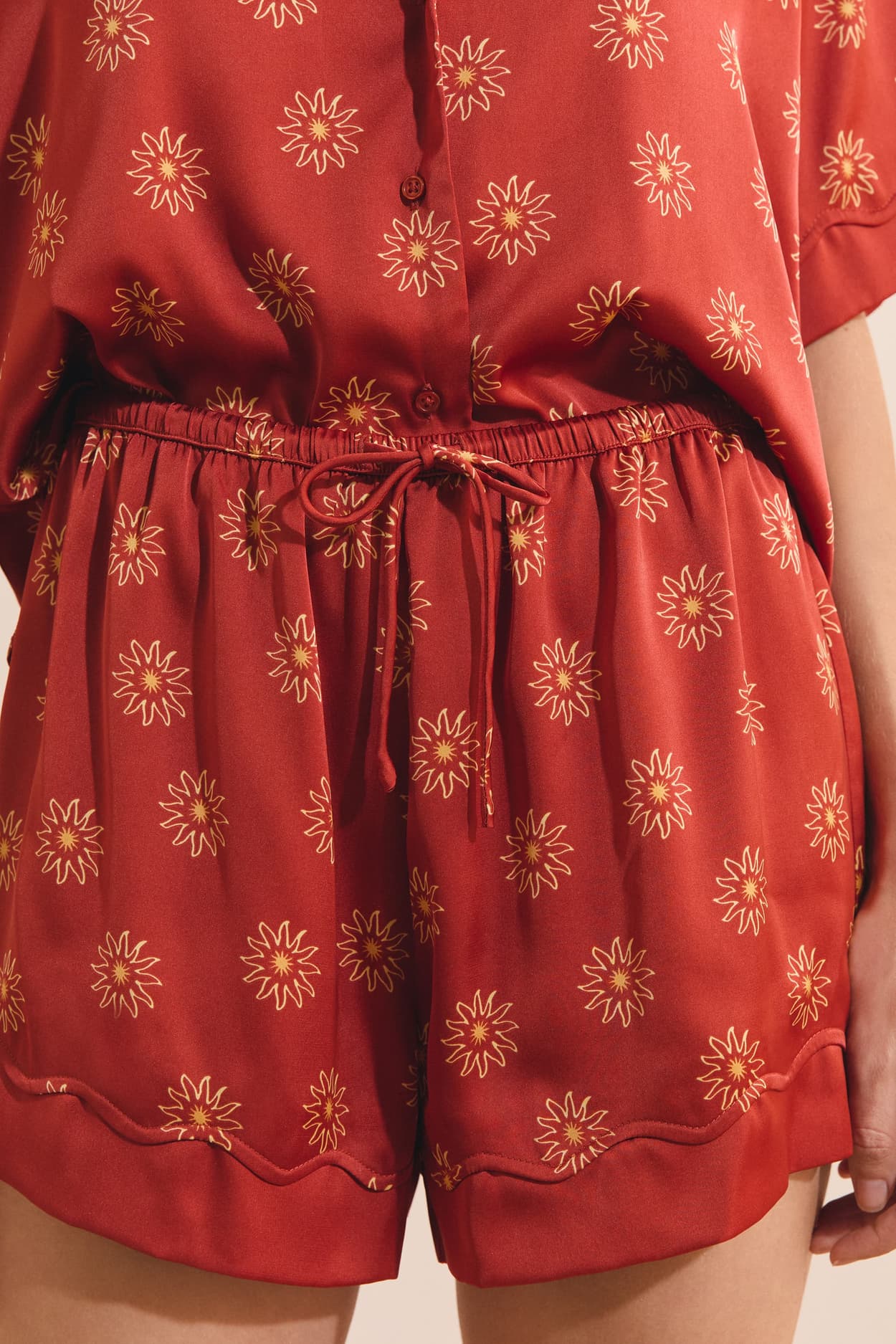 Satin Floral Patterned Pajama Shorts - carmin