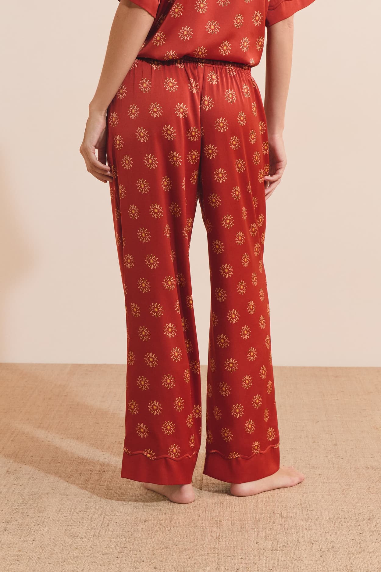 Satin Floral Patterned Pajama Pants - carmin