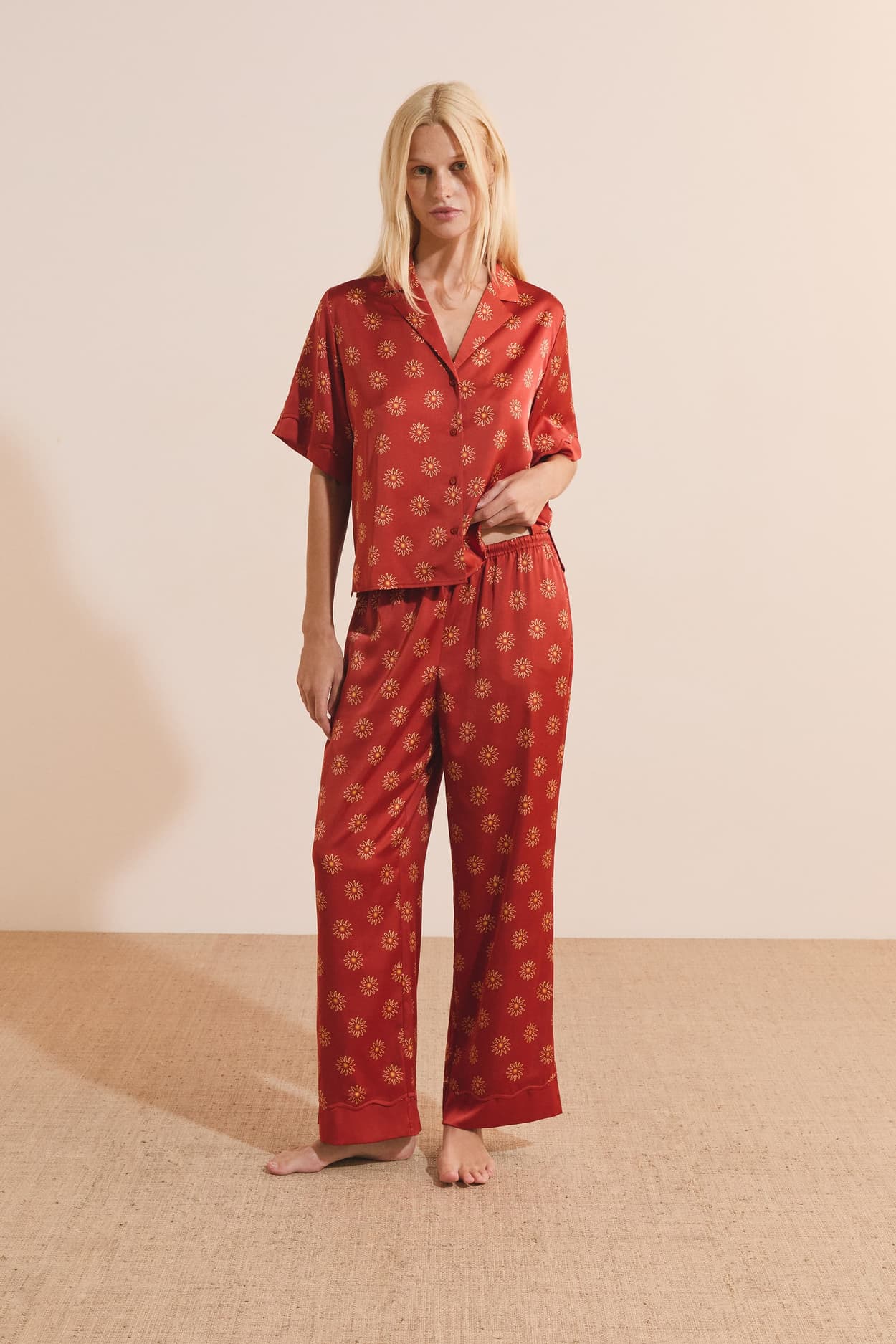 Satin Floral Patterned Pajama Pants - carmin